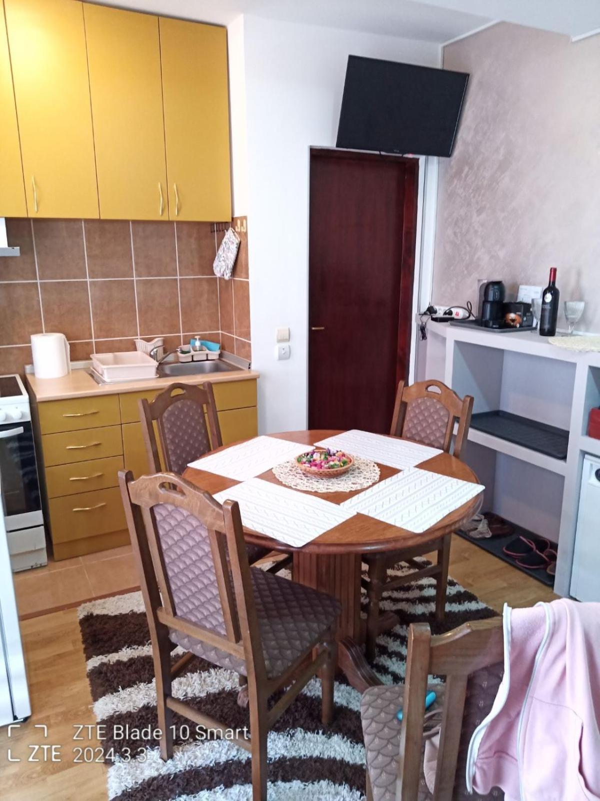 Apartmani Kris Zlatibor Exteriér fotografie